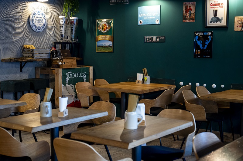 L'Anonimo Different Pub | Pub - Birreria - Hamburgeria, Pisogne