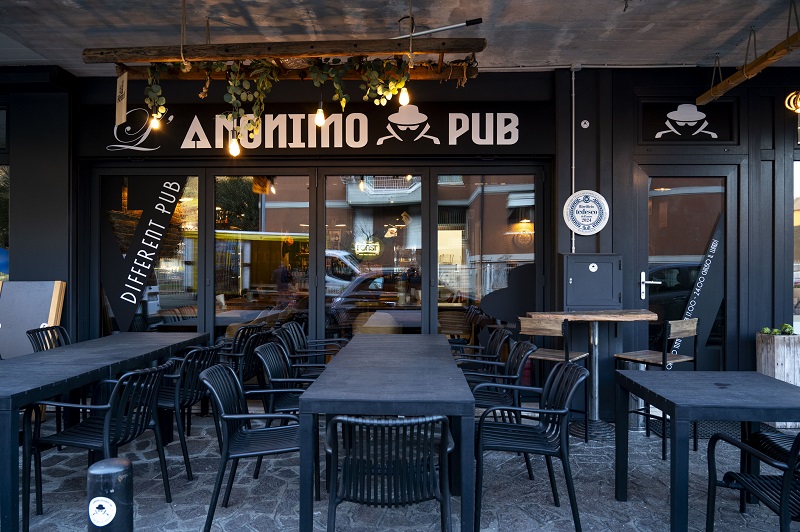 L'Anonimo Different Pub | Pub - Birreria - Hamburgeria