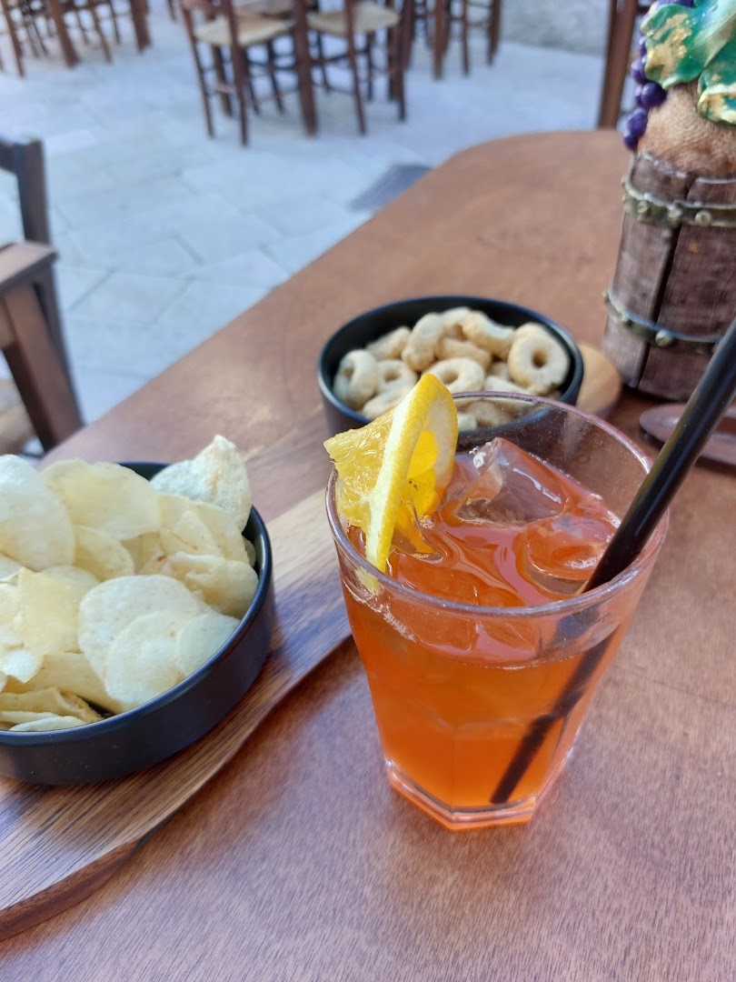 L'antica pietra, Vieste