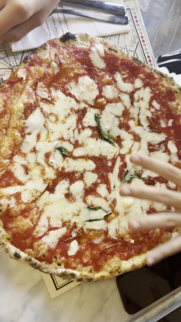 L'Antica Pizzeria • da Michele
