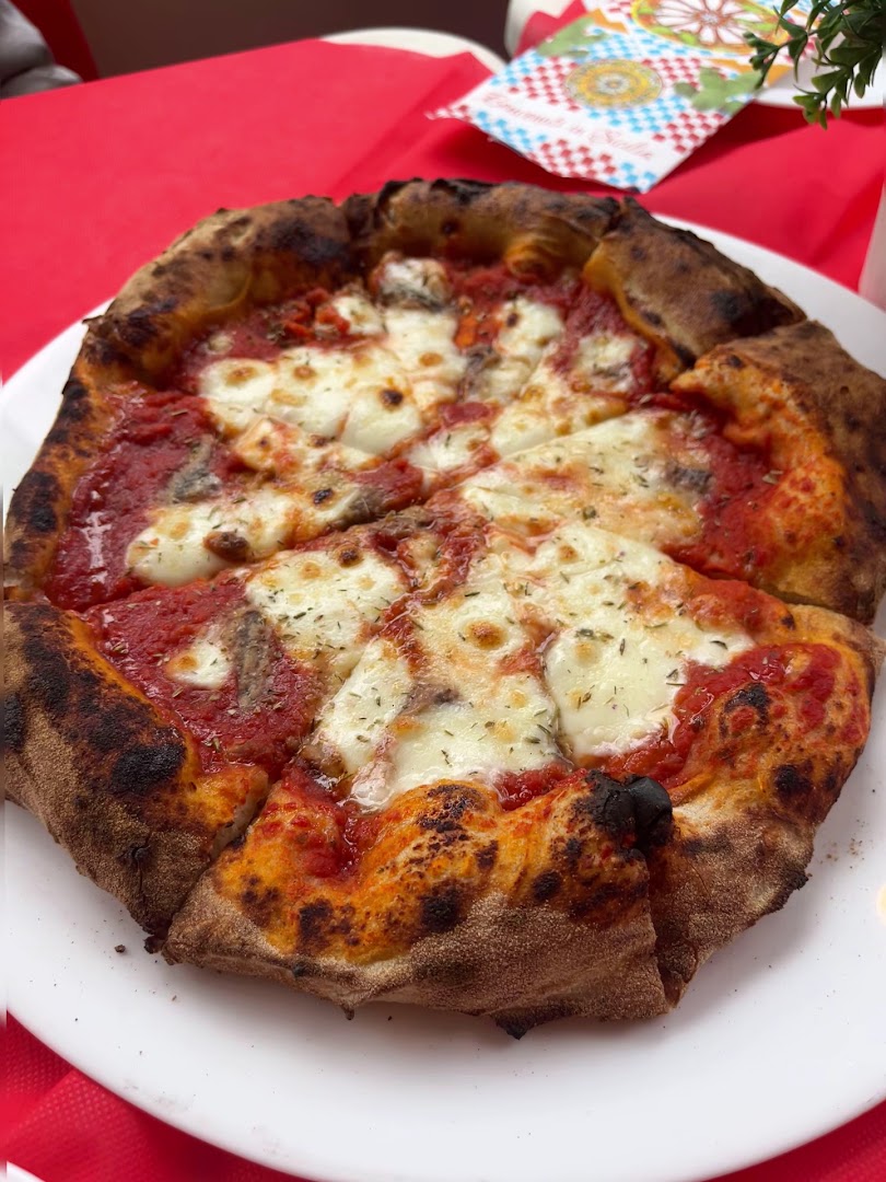 La Nuova Coccinella Di Salvo & Family