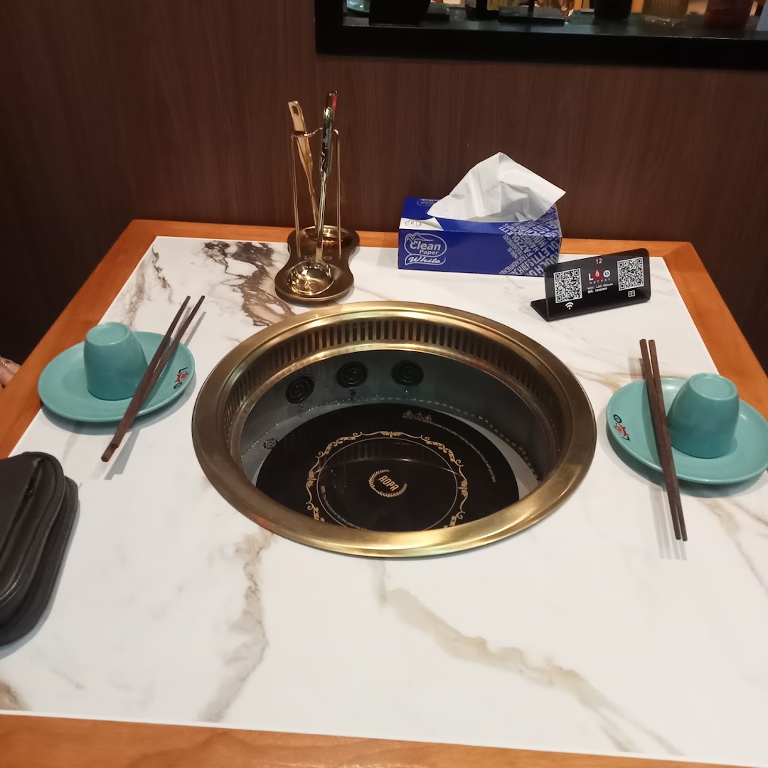 Lao 捞 Hot Pot