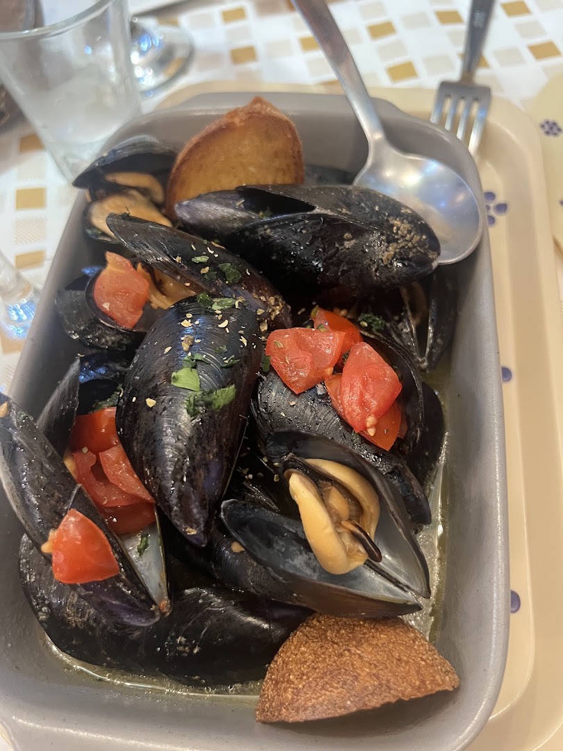 "L'ARCO DEI SAPORI" FRIGGITORIA, TRATTORIA