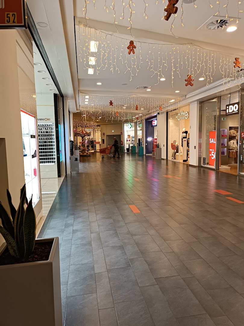 L'Ariosto Centro Commerciale
