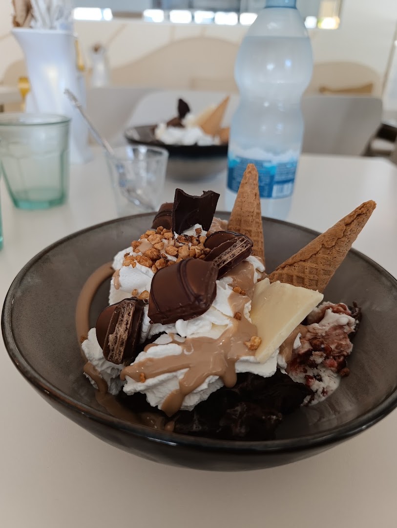 Latte & Stelle - Gelateria e Pasticceria