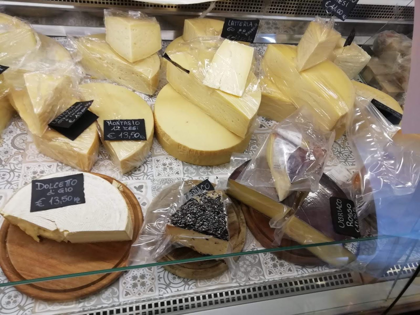 Latteria Di Bannia
