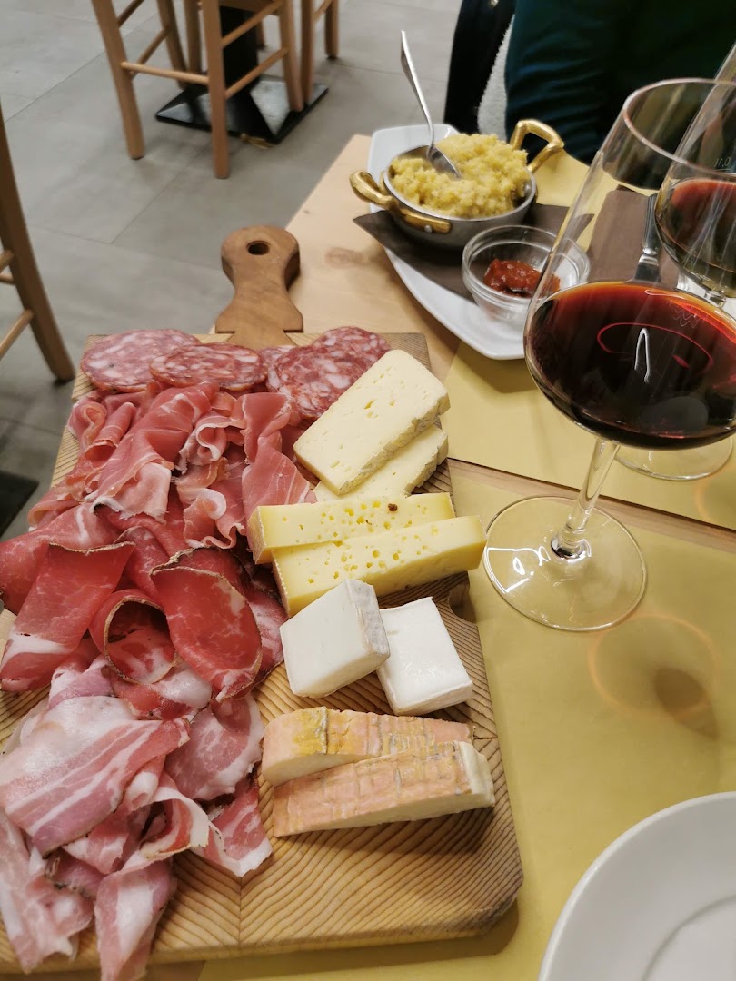 Latteria di Branzi Ponte Nossa