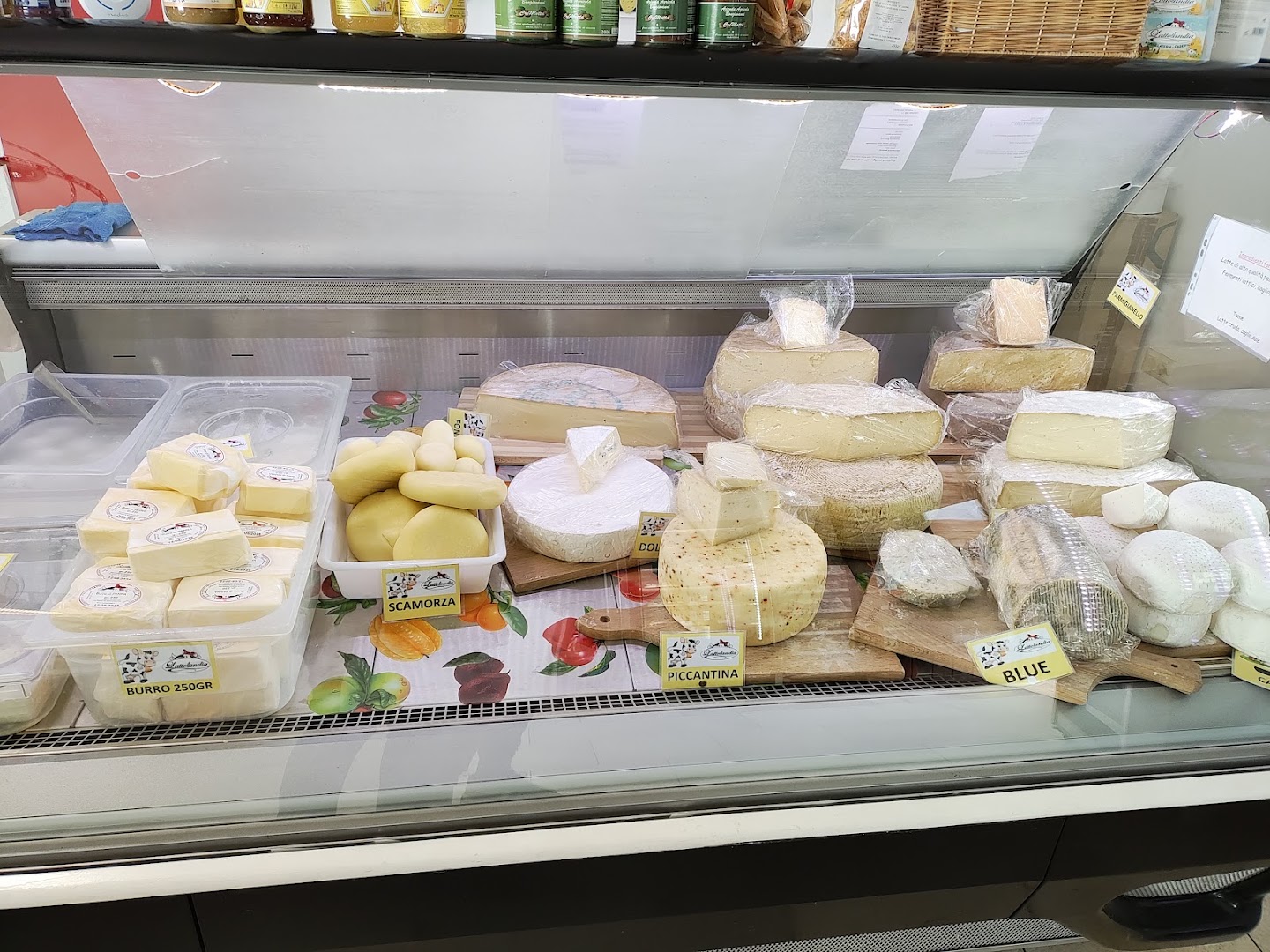Lattolandia Agrigelateria Alpignano, Alpignano