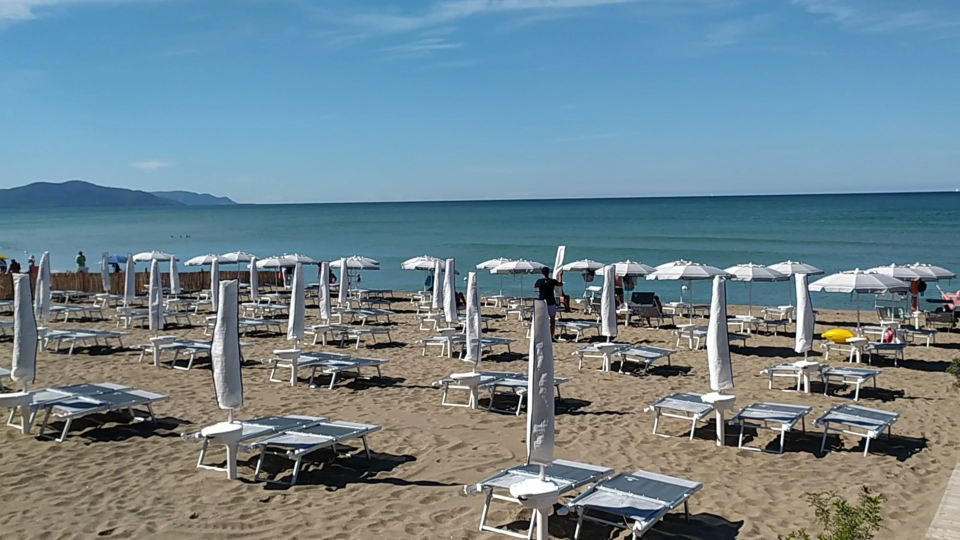 Laura Mare Beach