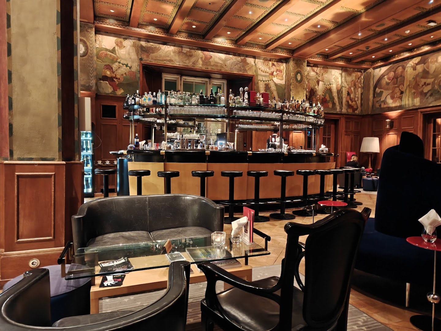 Laurin Bar