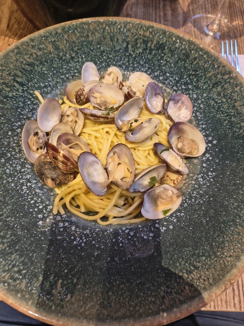 Lavitaèbella | Ristorante - Insalateria
