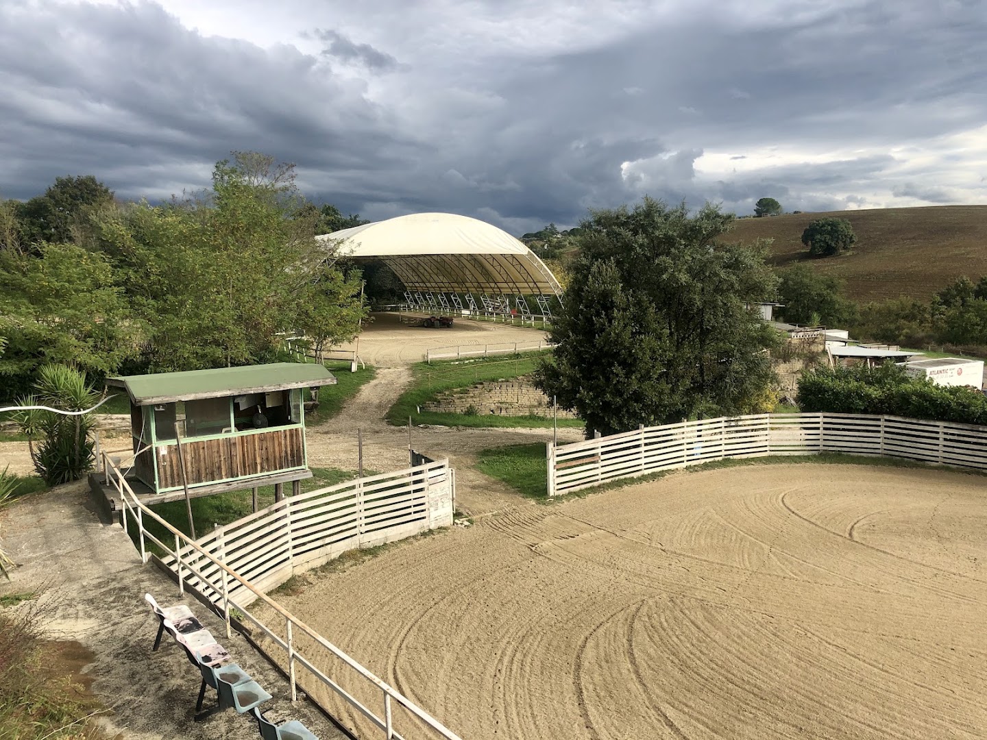 Agriturismo e Circolo Ippico La Zebra