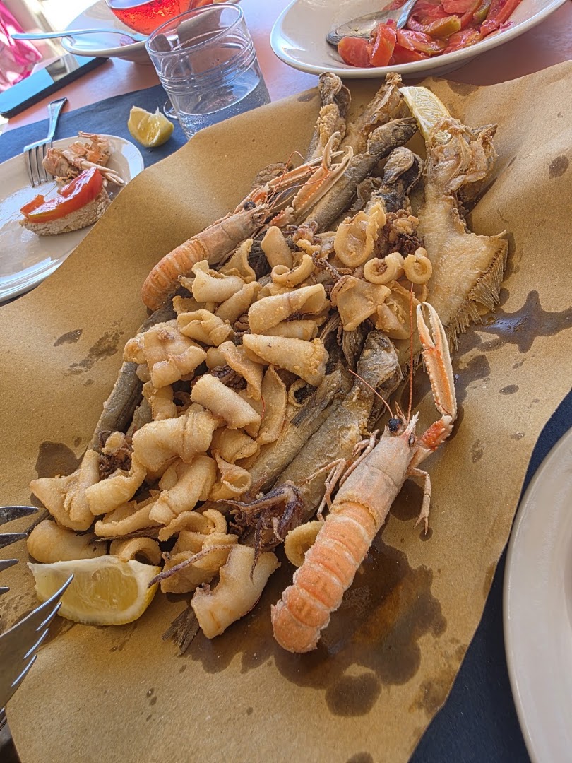 Le Bahamas Di Straccialini, Montesilvano