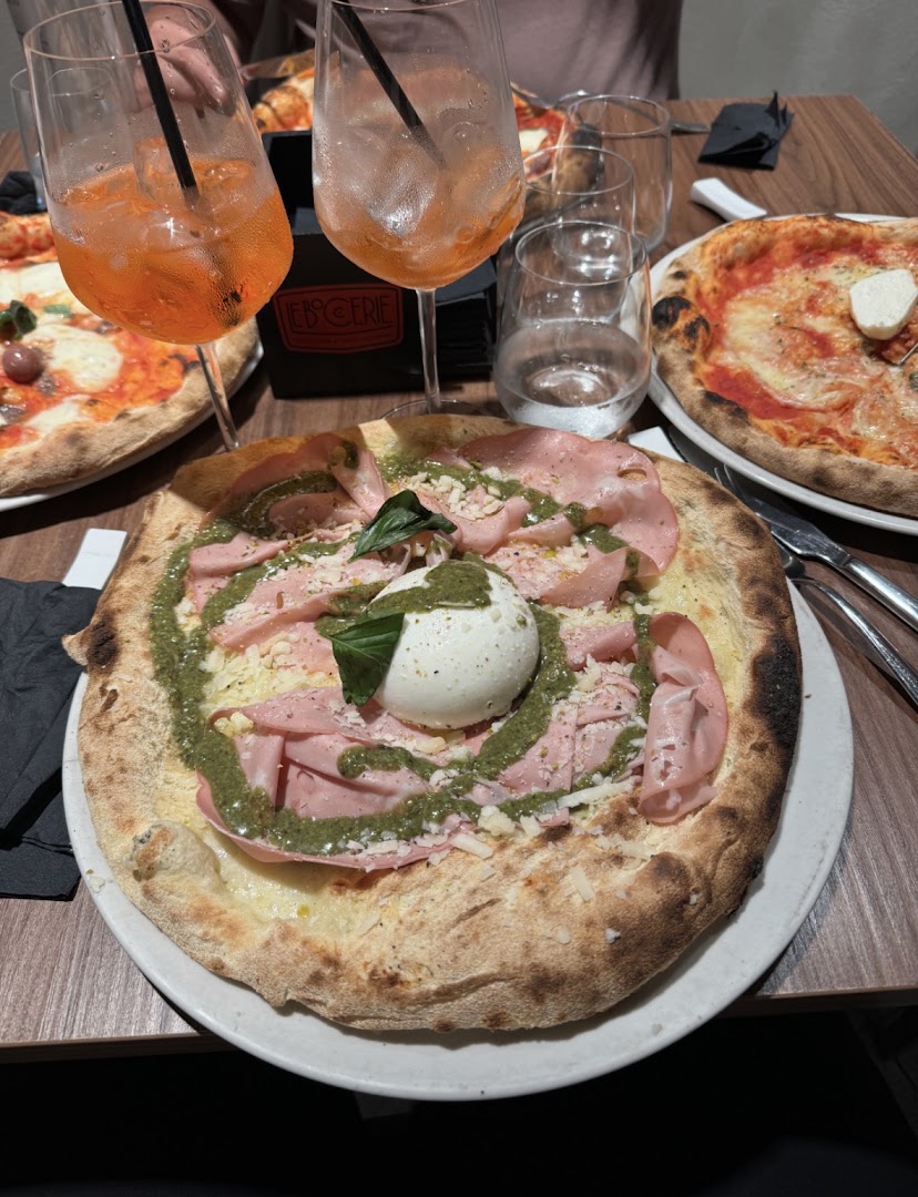 Le Boccerie Pizzeria Bistrot