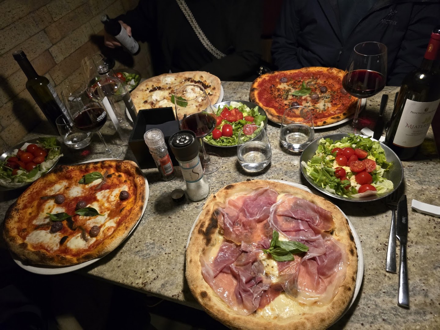 Le Boccerie Pizzeria Bistrot