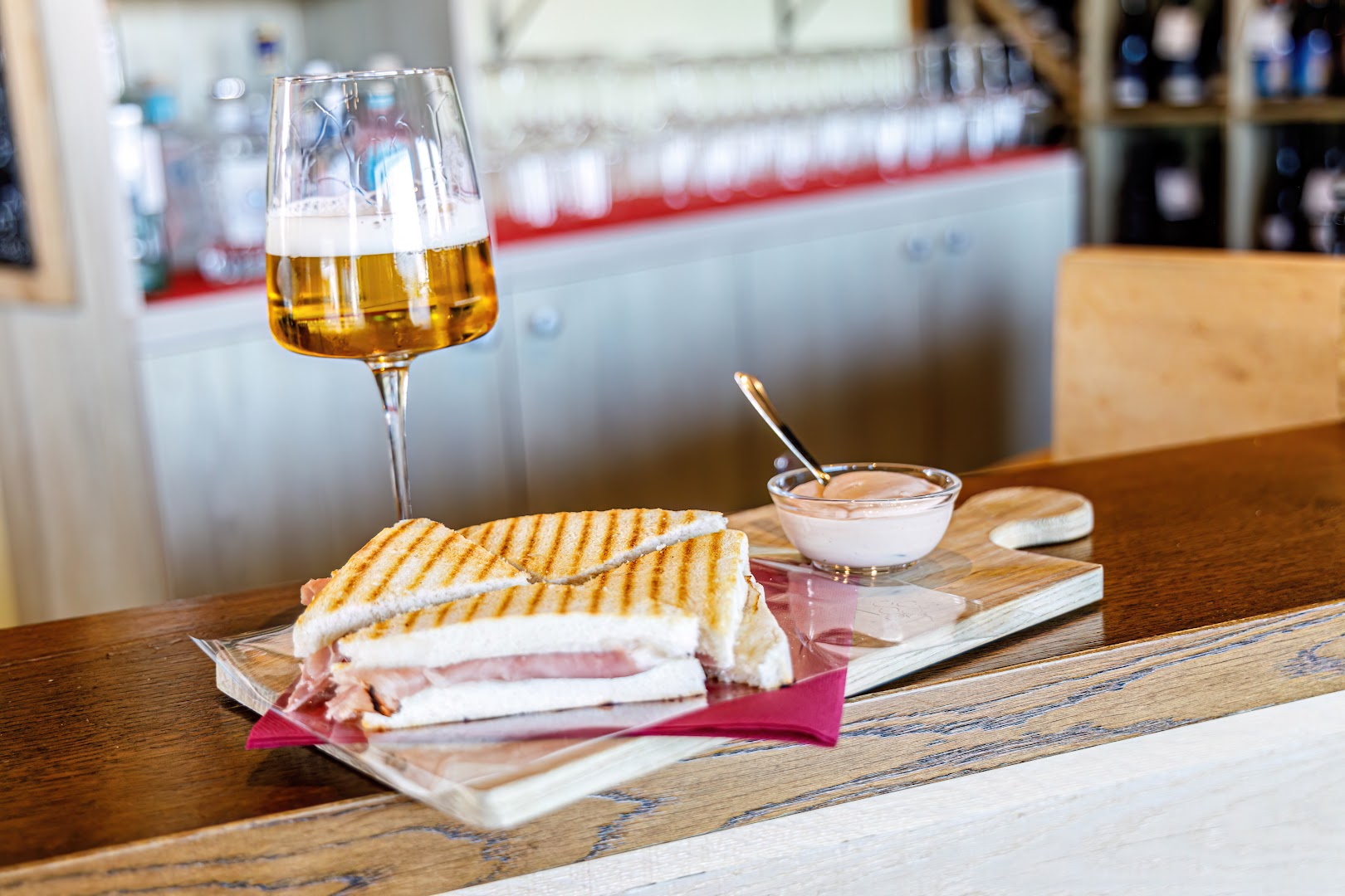 Le Campagnole Wine Bar