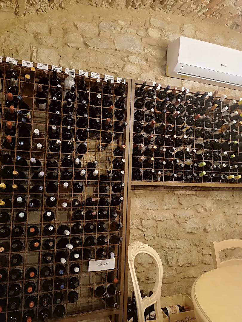 Le Carceri - Enoteca di Suvereto
