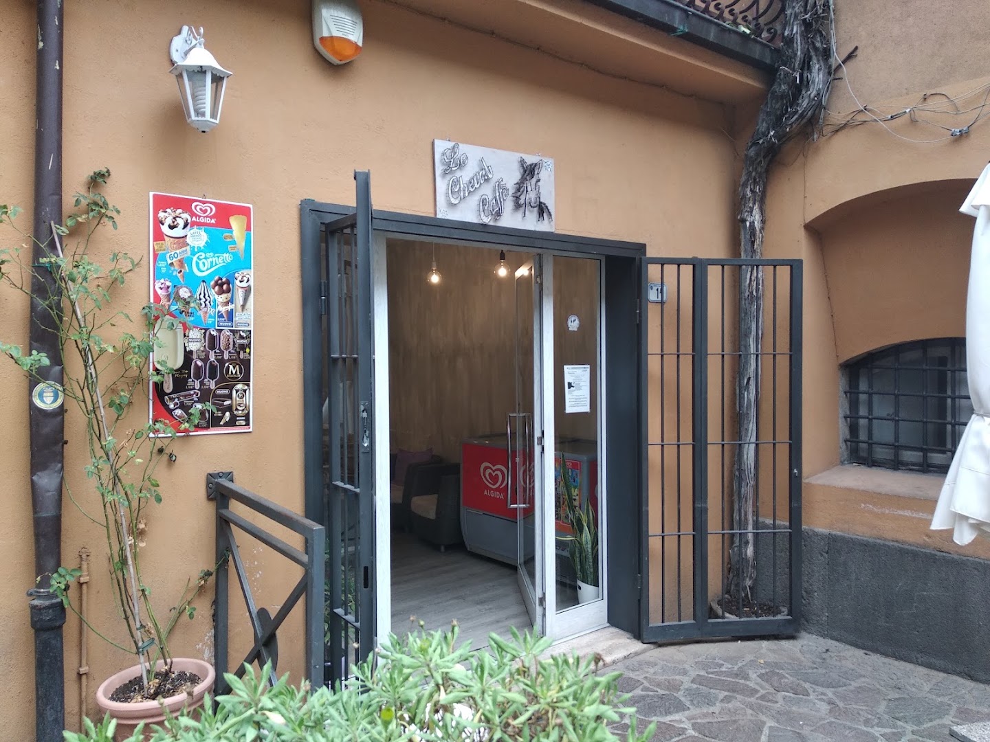 Le Cheval Caffe
