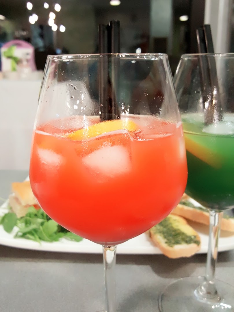 Le Chic Cafe', Porto San Giorgio