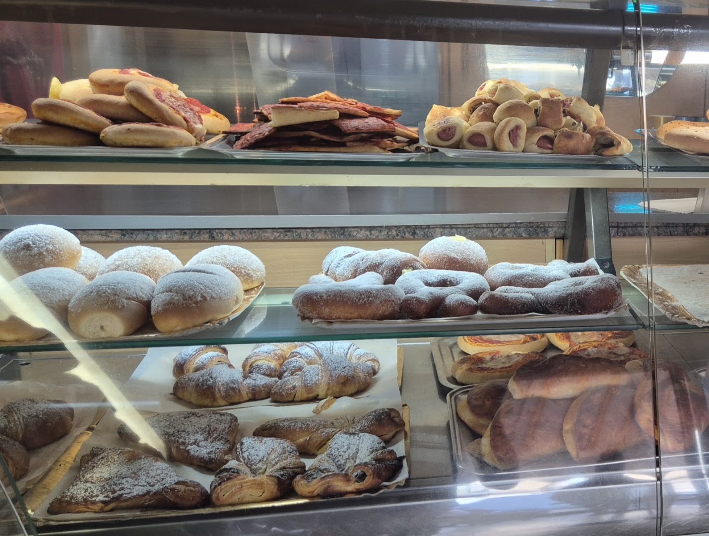 Le Delizie Del Forno Panificio Pasticceria