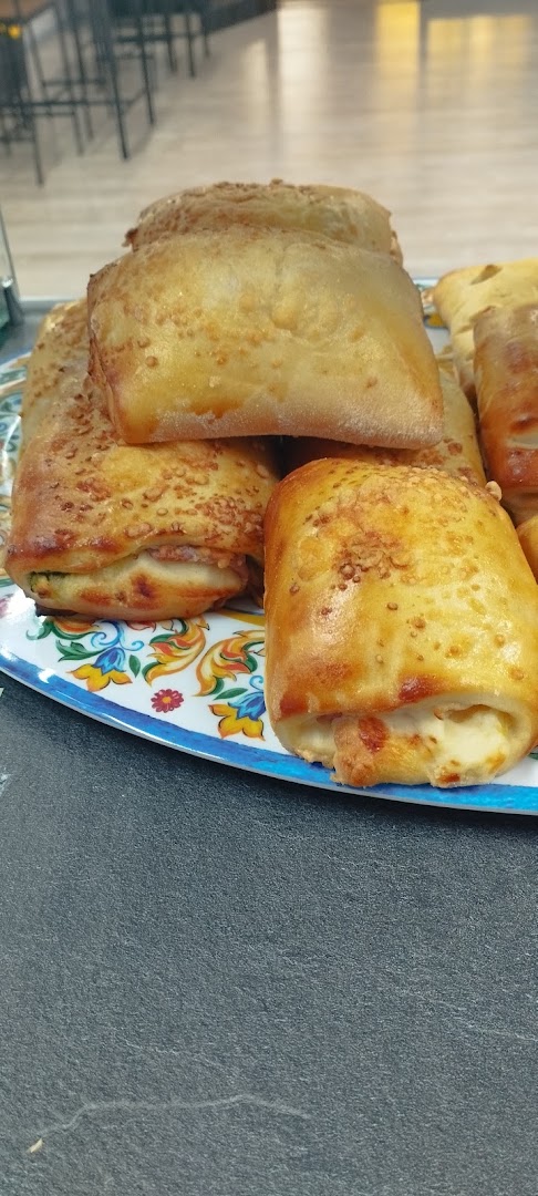 Le Delizie Di Nilù Rosticceria, Bari