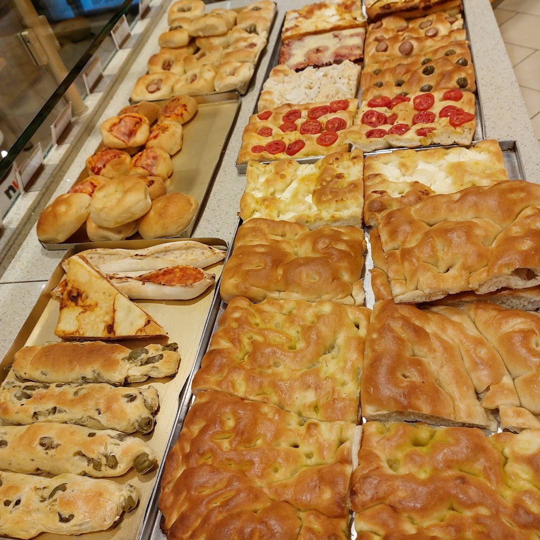 Le Delizie Di Via Zucchi Snc...panificio...pasticceria...caffetteria...biscotteria