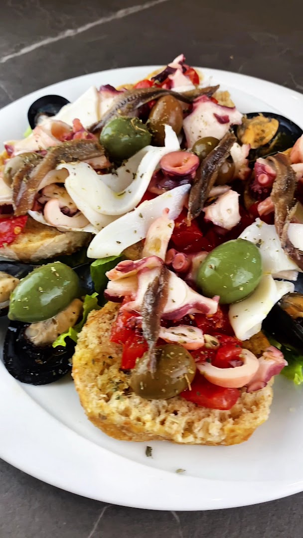 Le Due Querce | Ristorante & Pizzeria, Maddaloni
