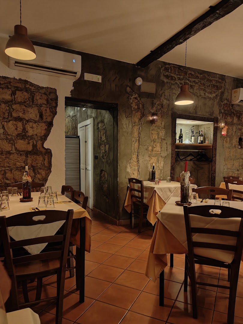 Le Farse - l'Osteria del Professore, Cava de' Tirreni