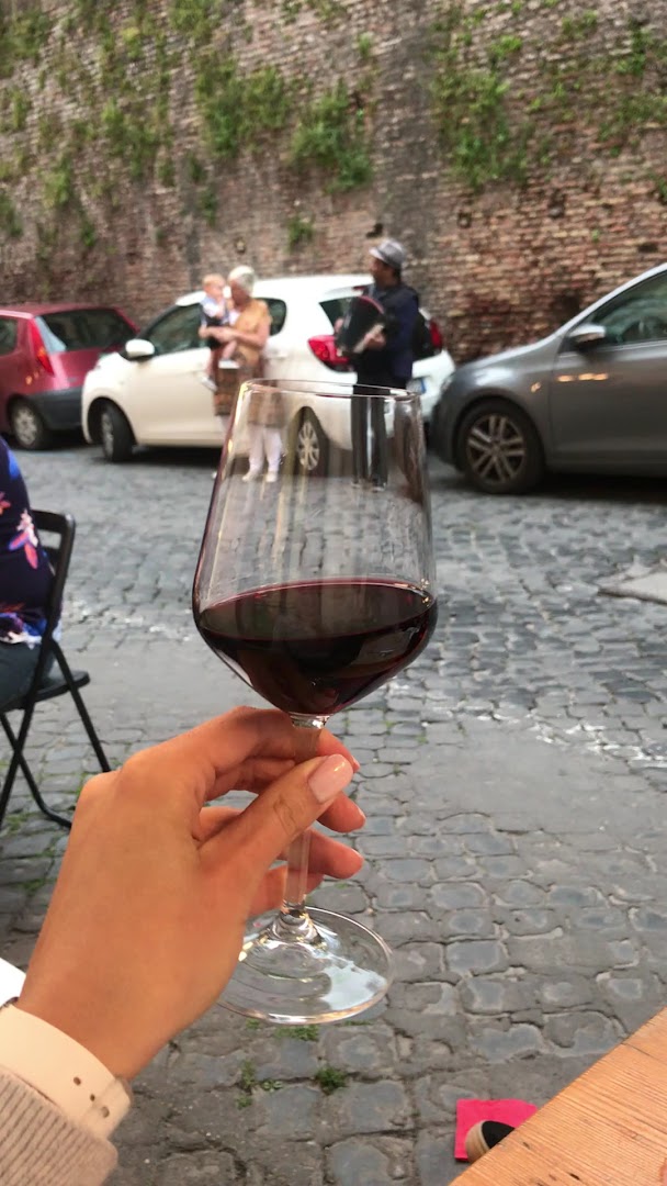 Le Lanterne, Roma