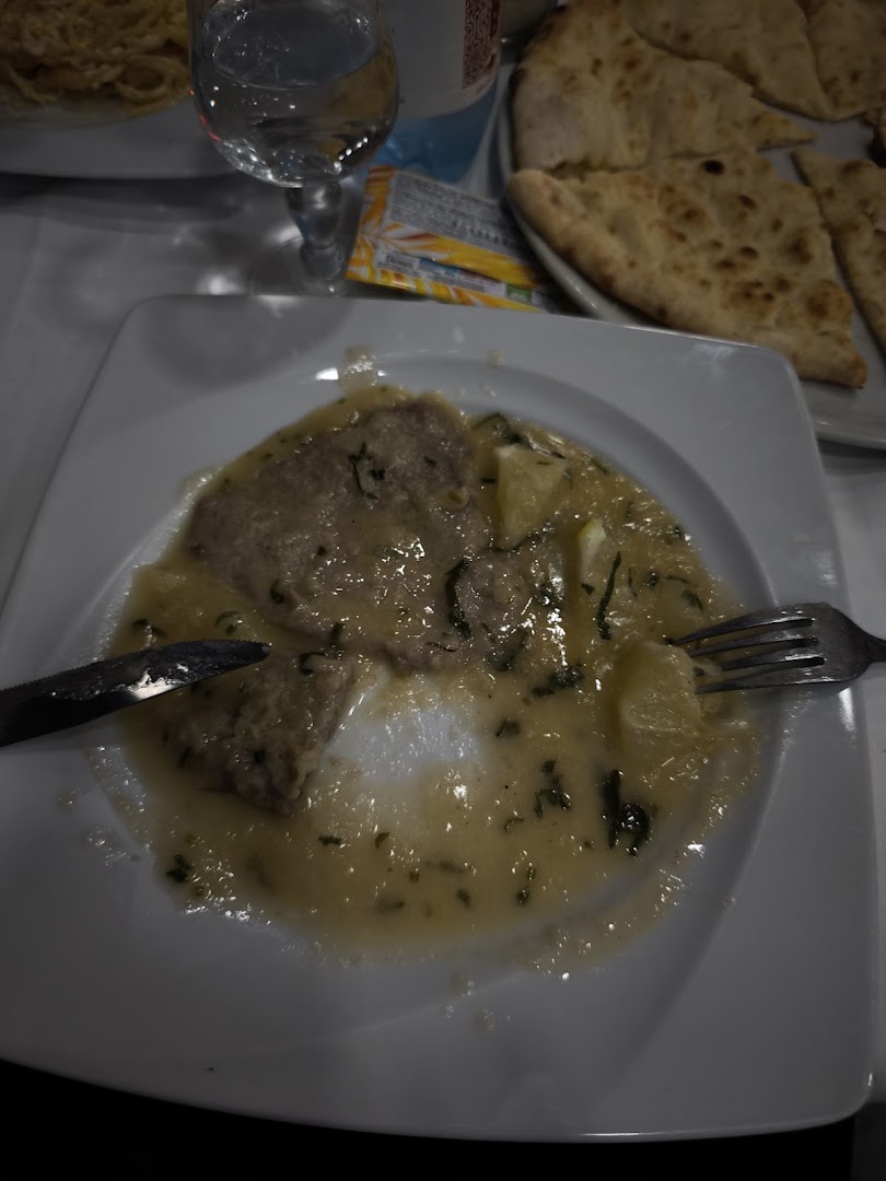 Le Lune, Poirino