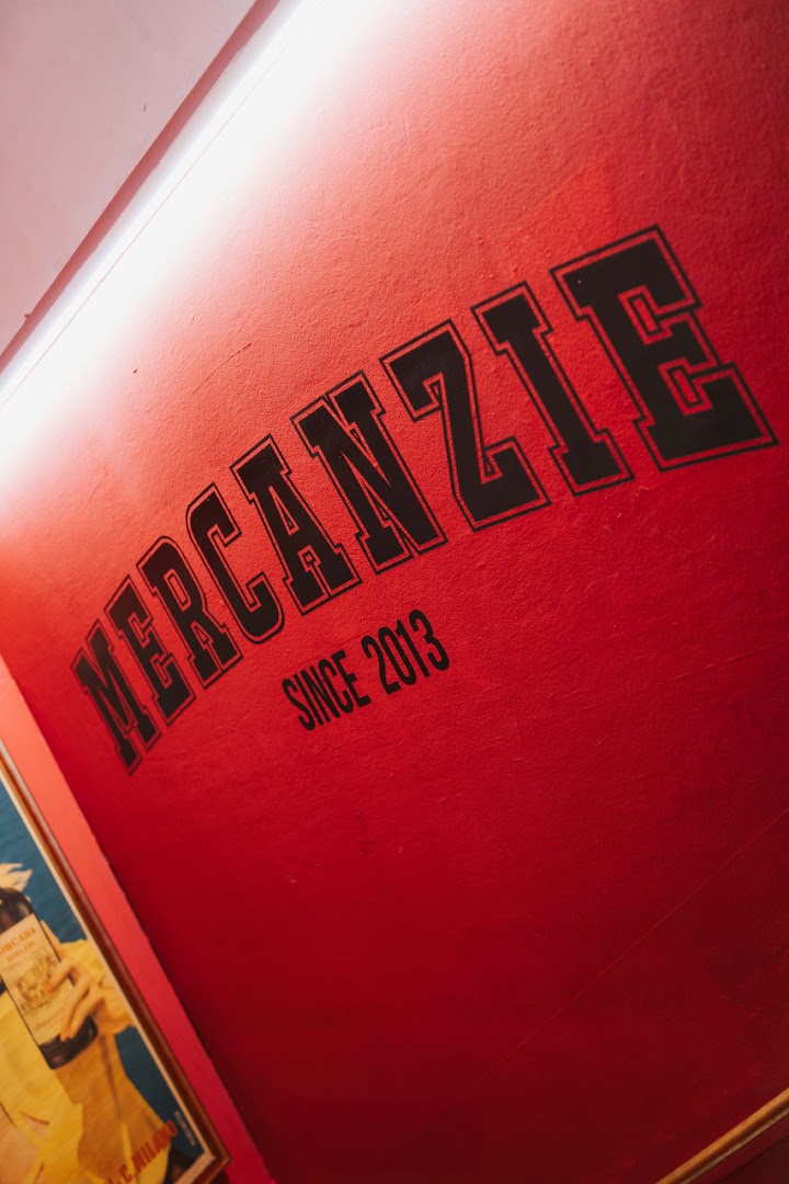 Le Mercanzie Lounge Bar