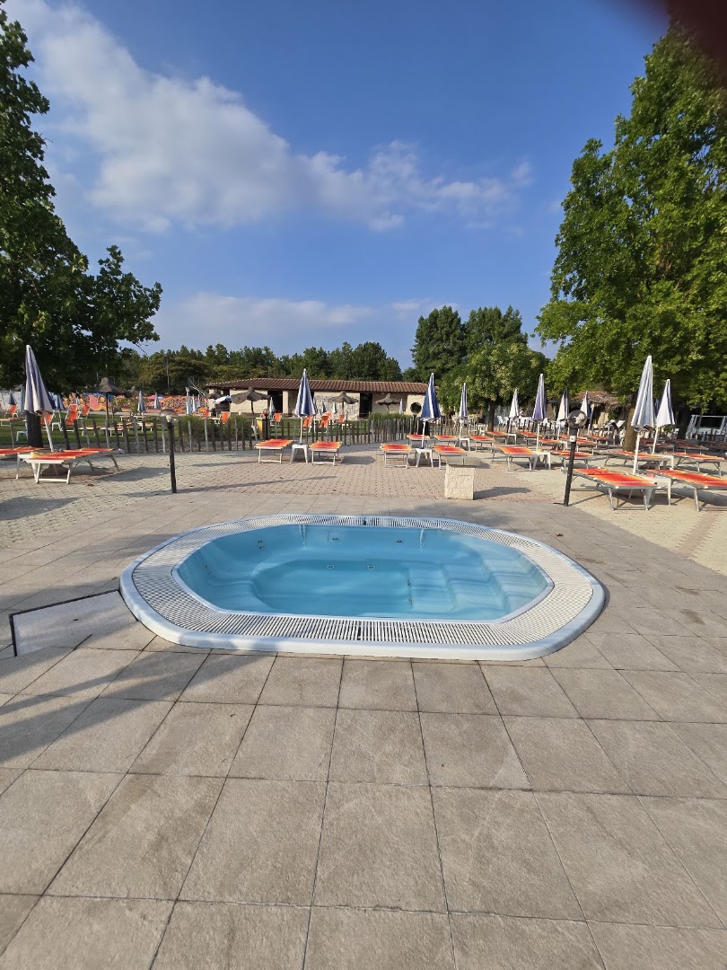 Le Piscine di Villaromagnano