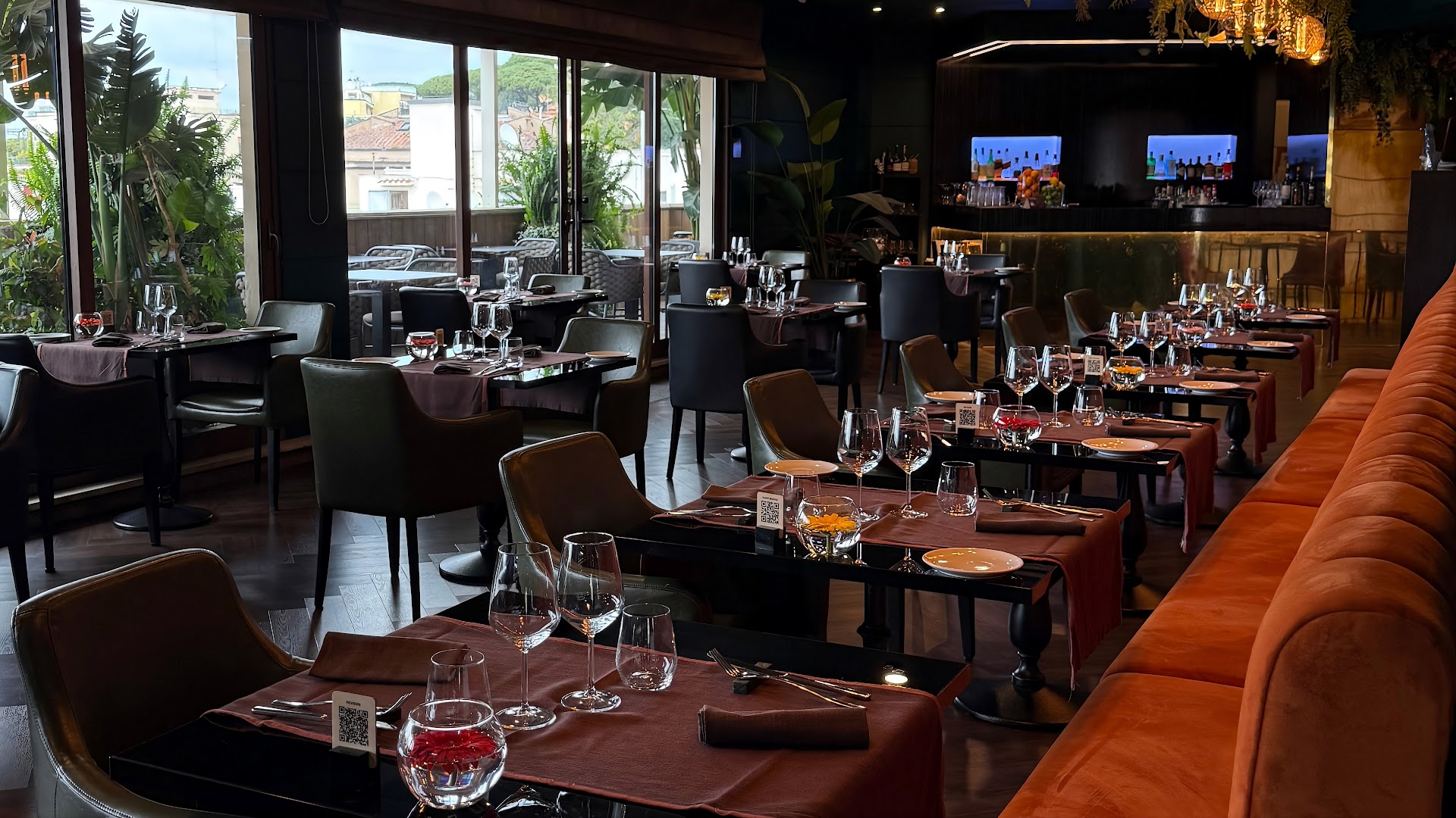 Le Roof Restaurant