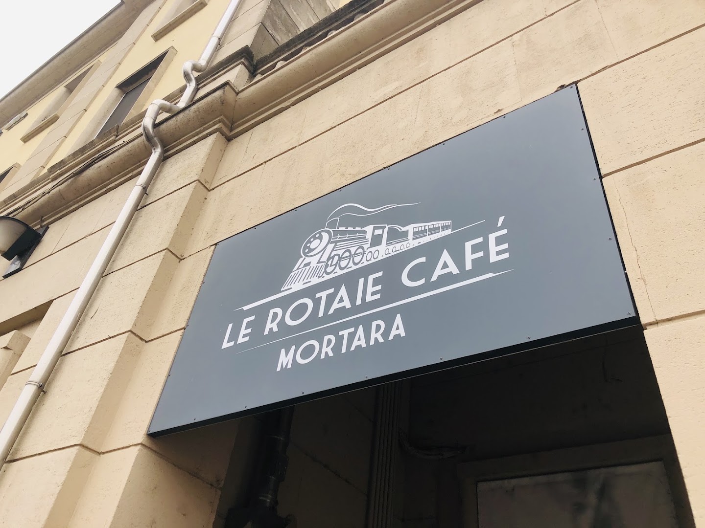 Le Rotaie Café, Mortara