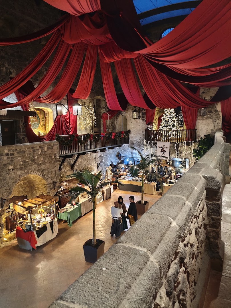 Le Scuderie del Castello