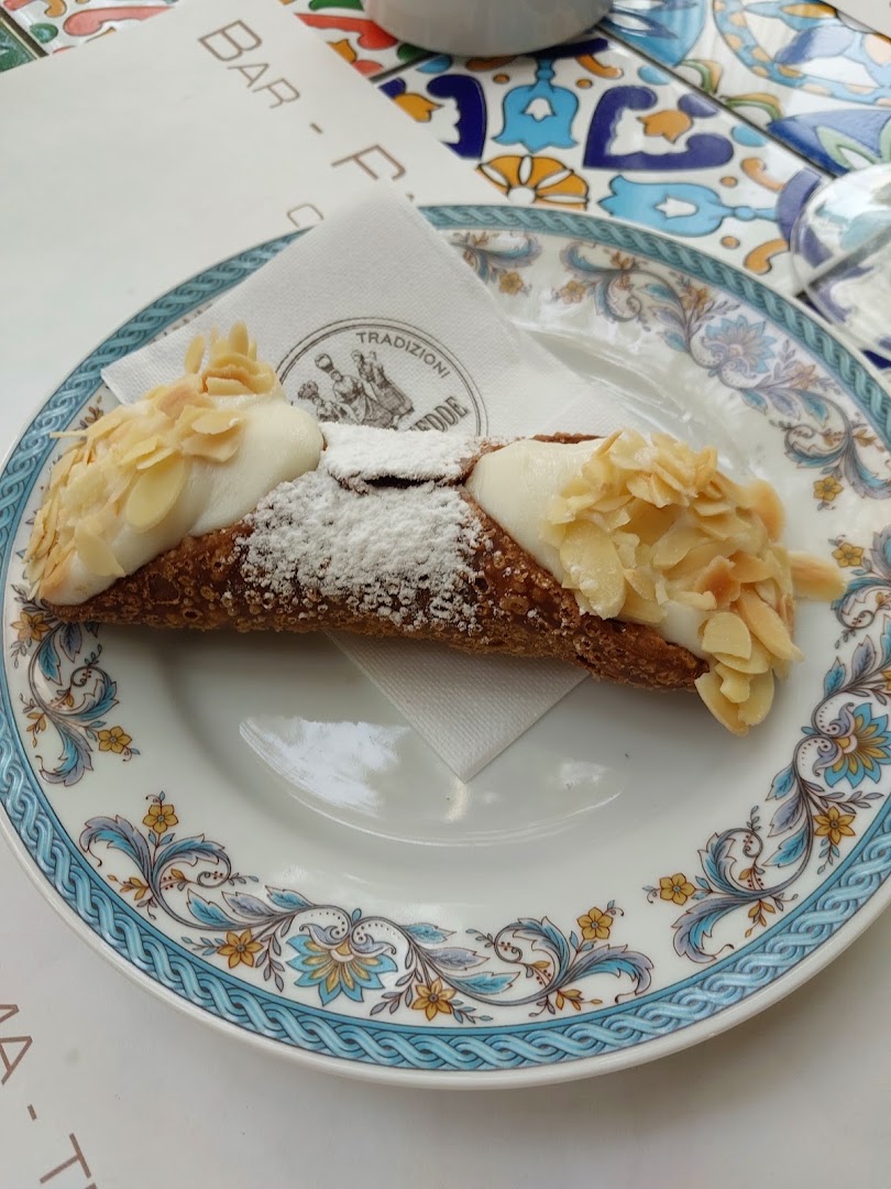 Le Sicilianedde - Cucina, Rosticceria, Pasticceria, Gelateria Siciliana, Roma