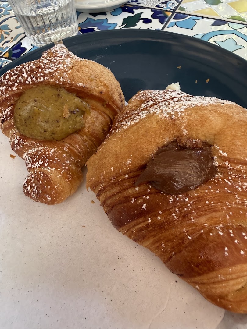 Le Sicilianedde - Cucina, Rosticceria, Pasticceria, Gelateria Siciliana
