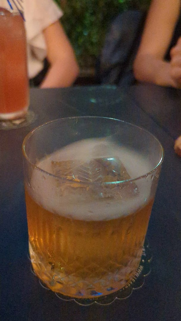 Leaf Bar