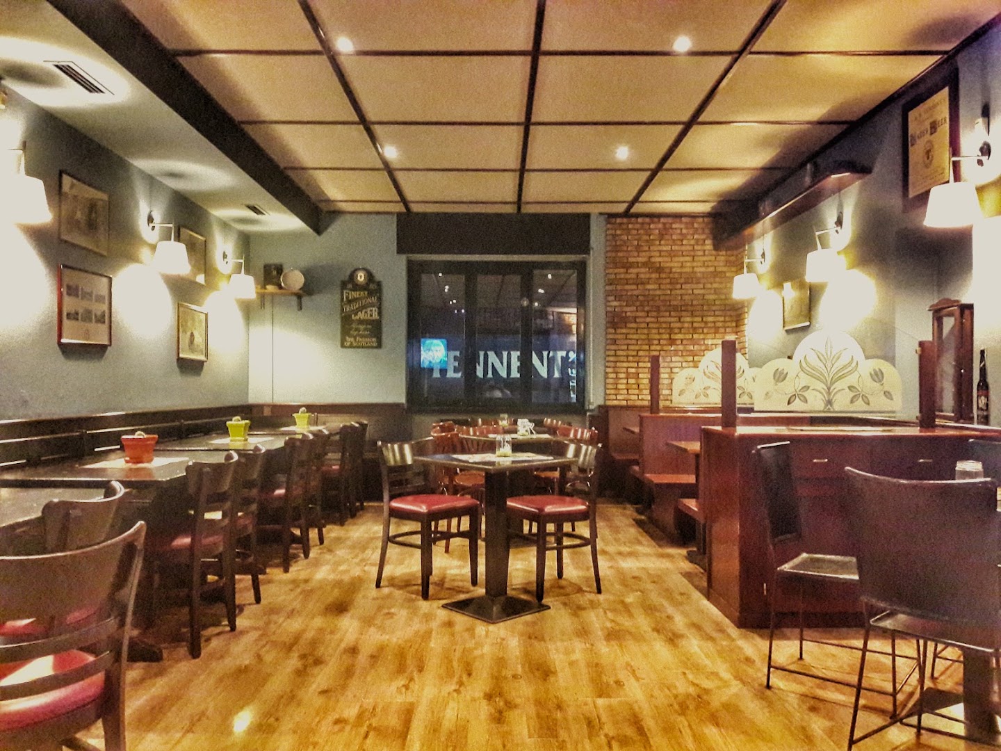Legend's Pub