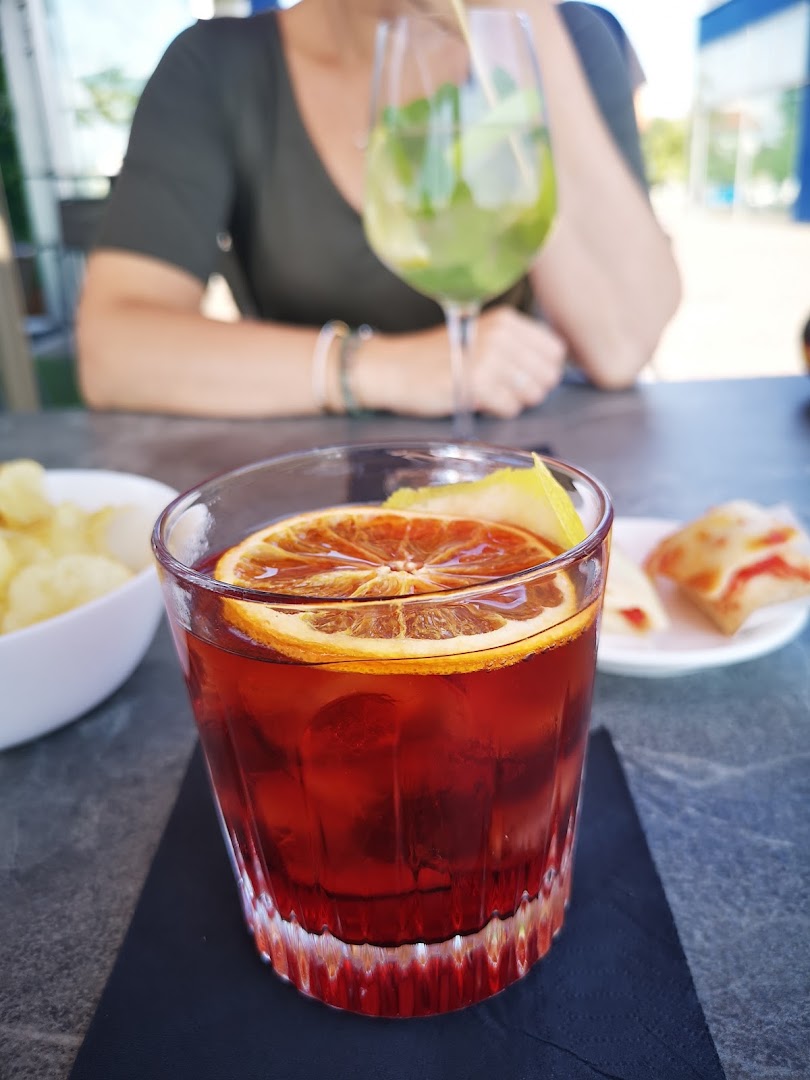 L'Ego Lounge Bar