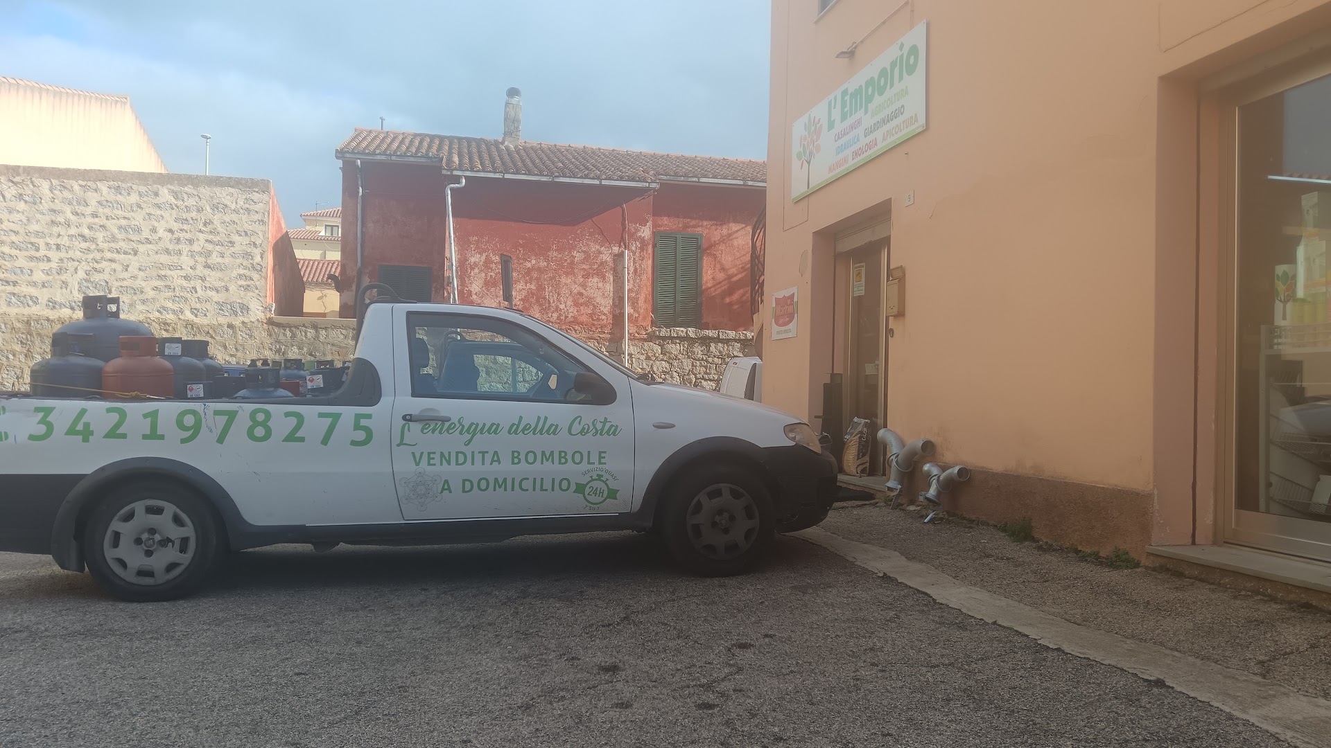 L'Emporio Arzachena, Arzachena