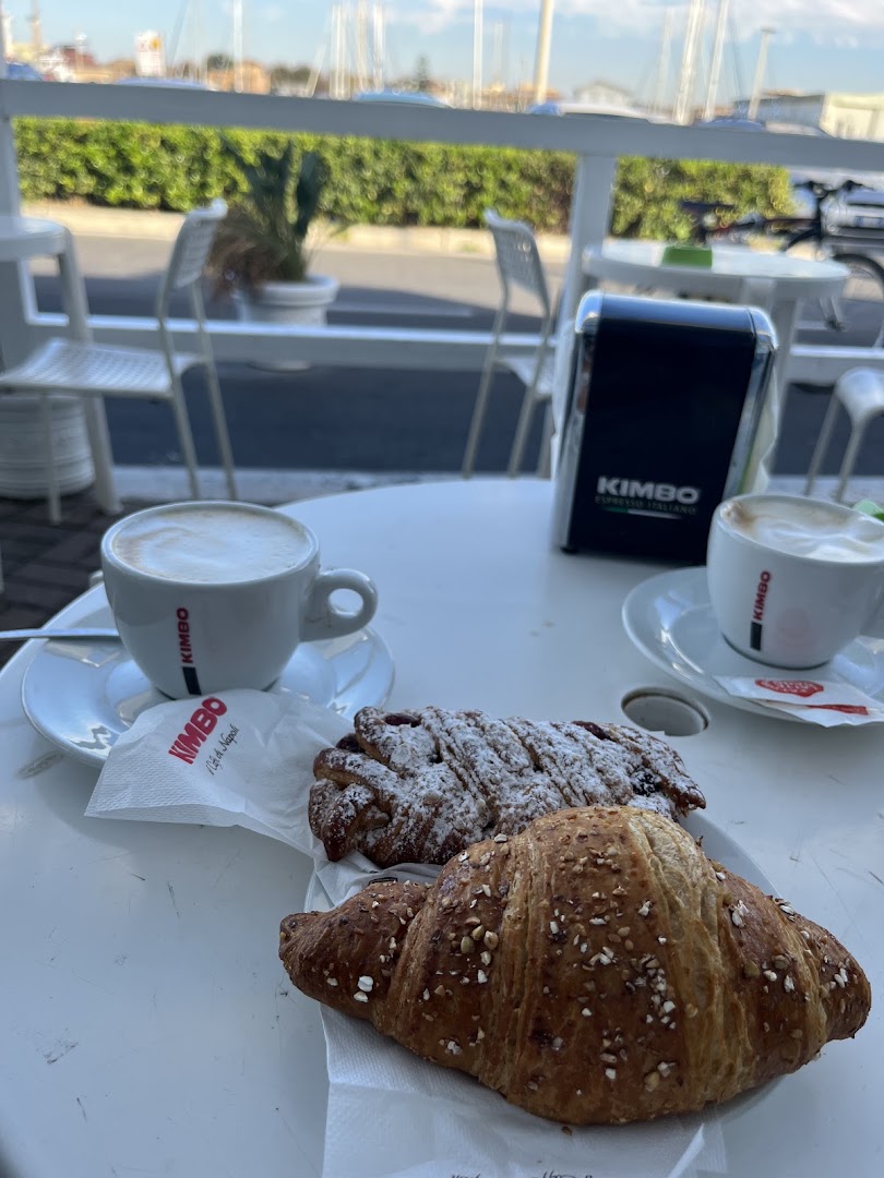 Lenci in Darsena, Fiumicino