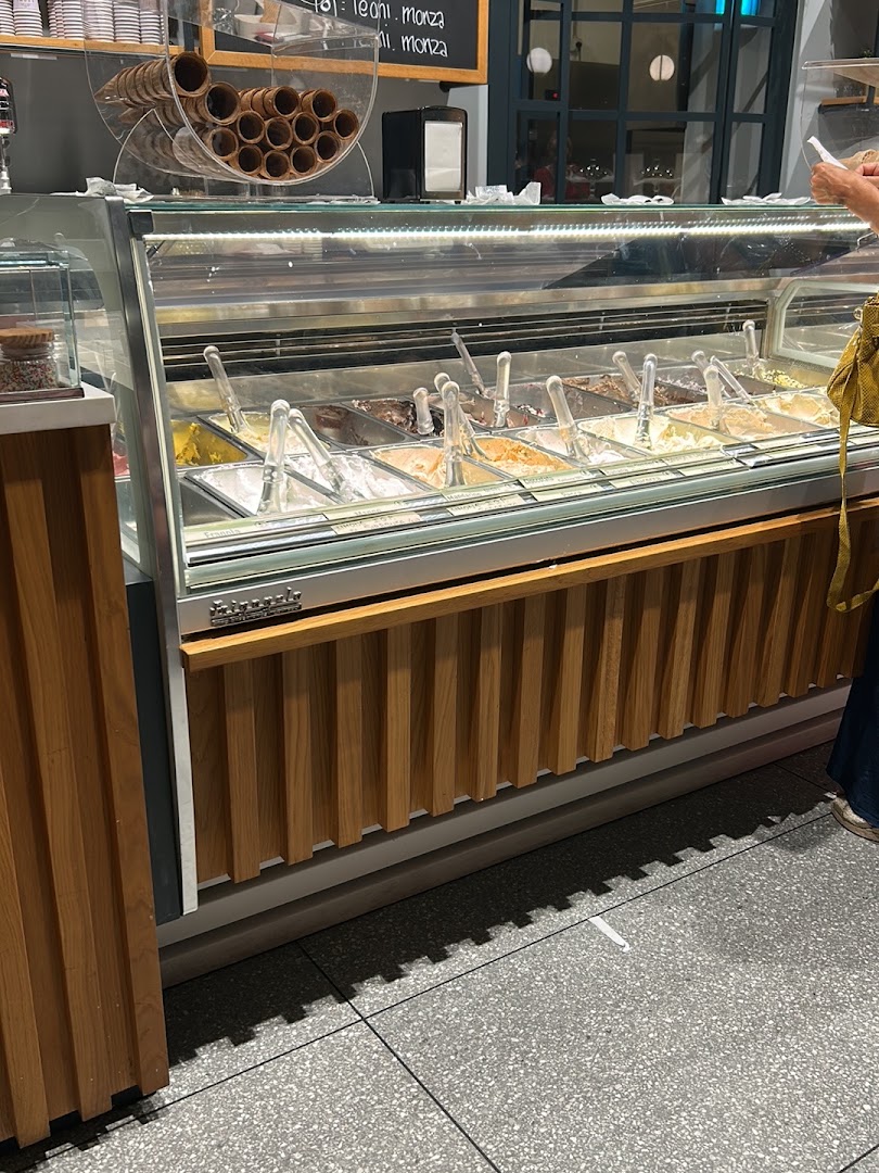 Leoni Gelateria