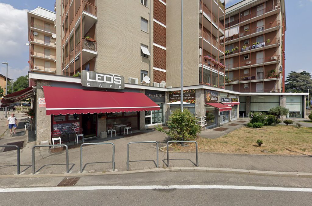 Leo's Café