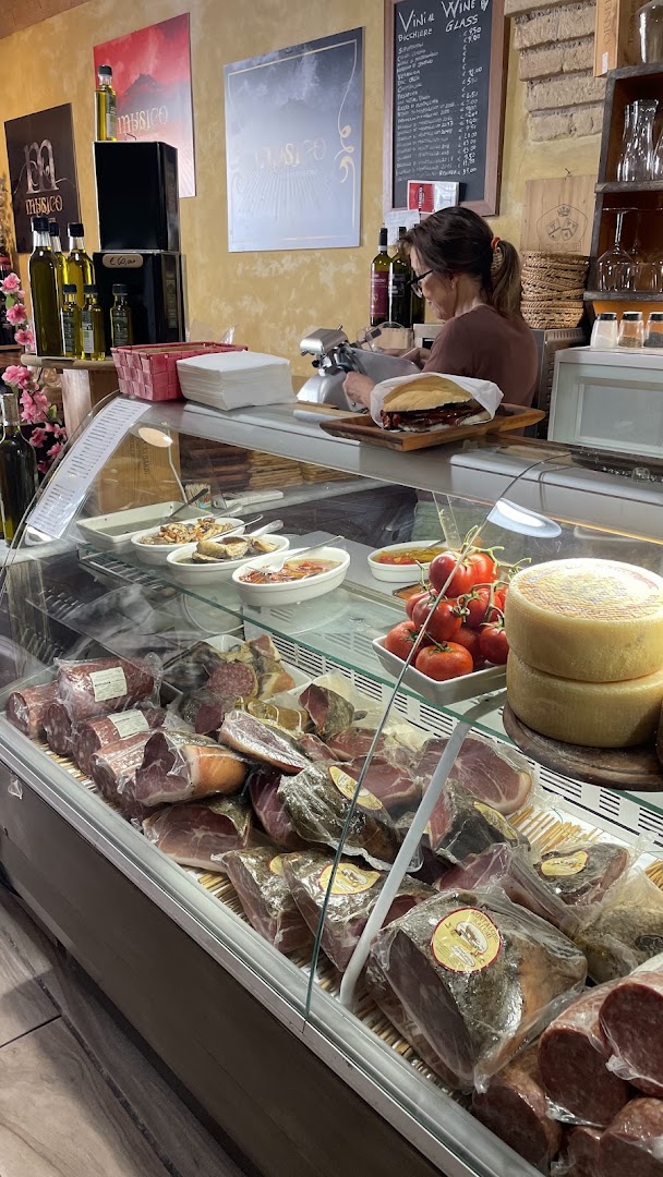 Les Barriques, Montalcino