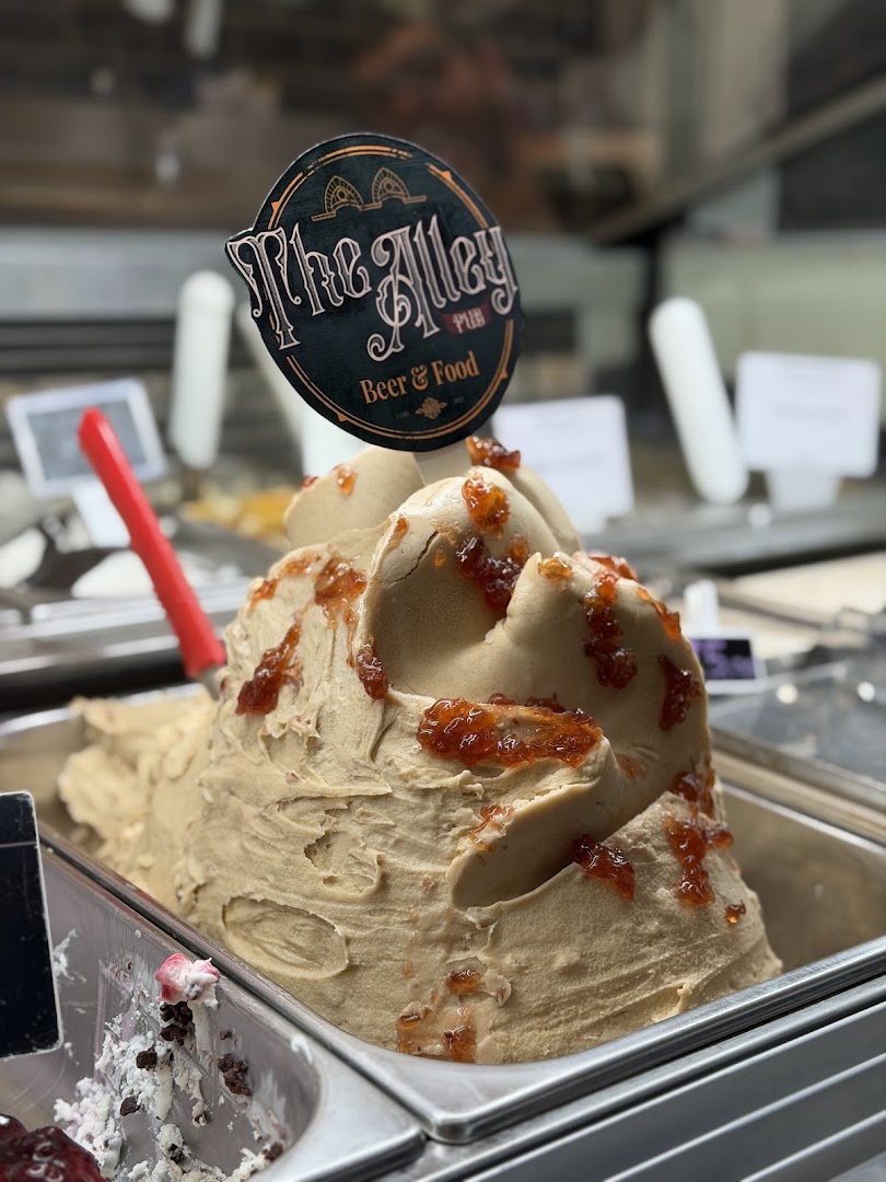 Les Folies - Amanti del Gelato, L'Aquila