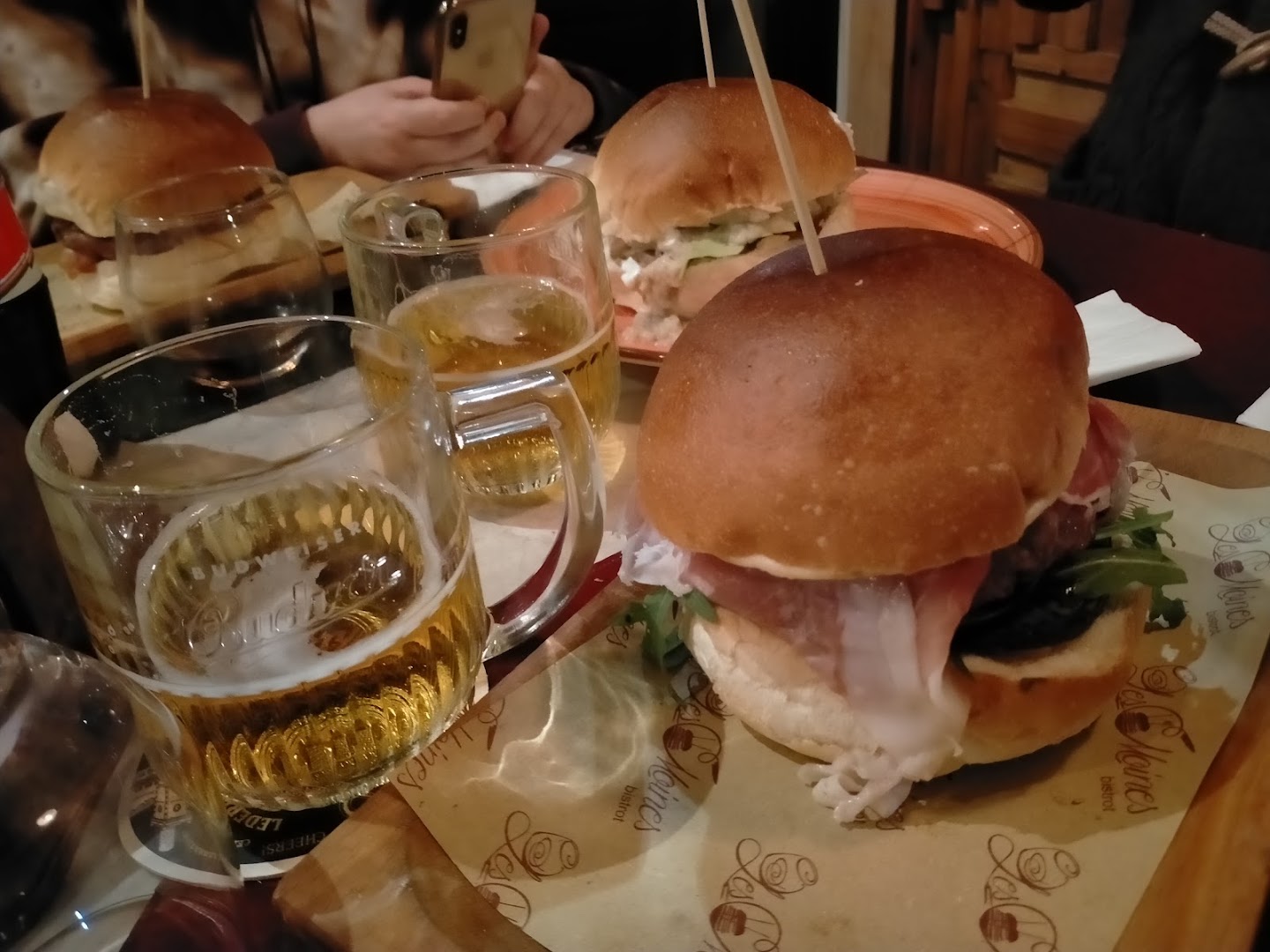 Les Moines Bistrot