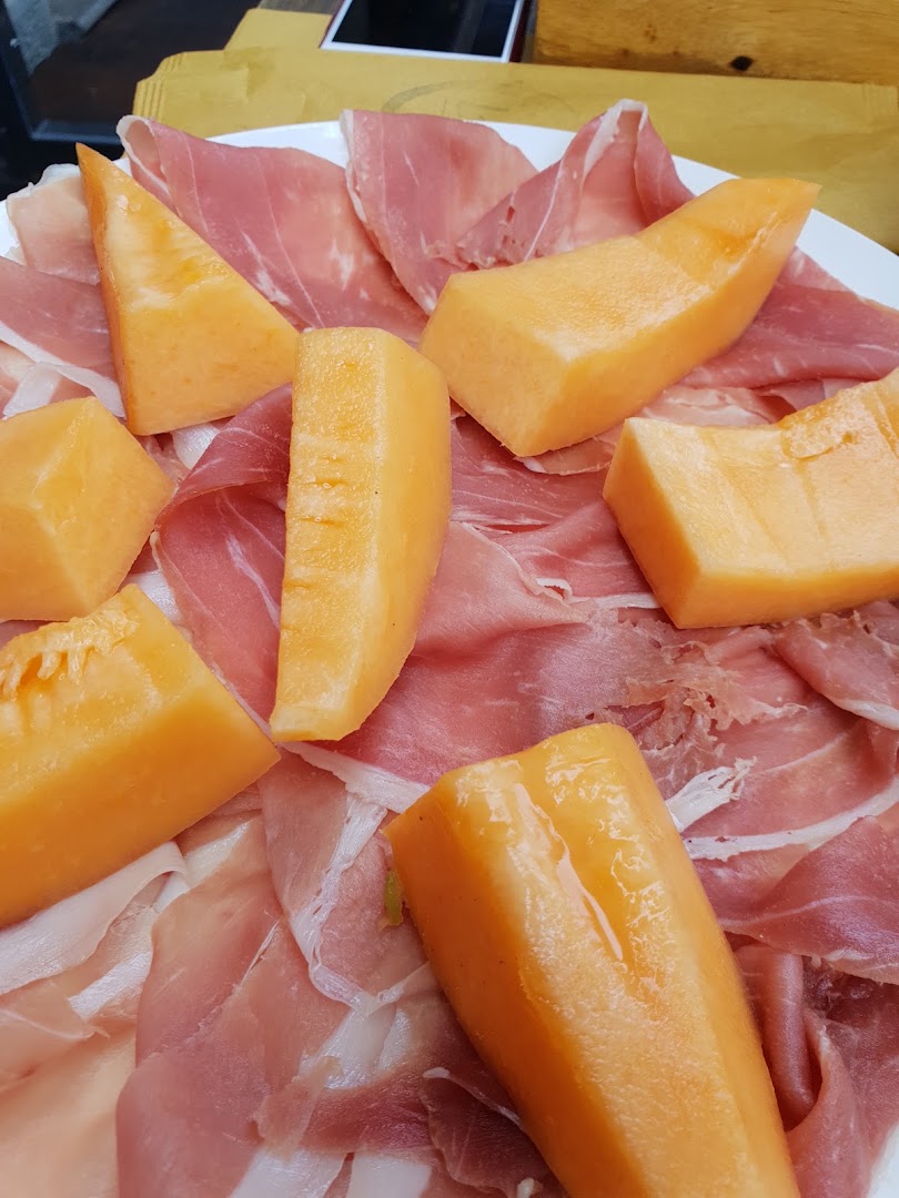 Leyla Food & Drink