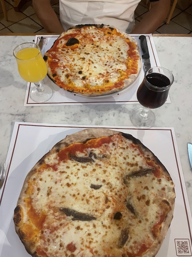 Li Rioni a Santiquattro
