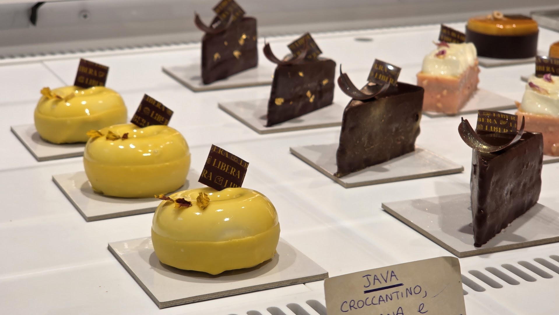 Libera Pasticceria, Asti